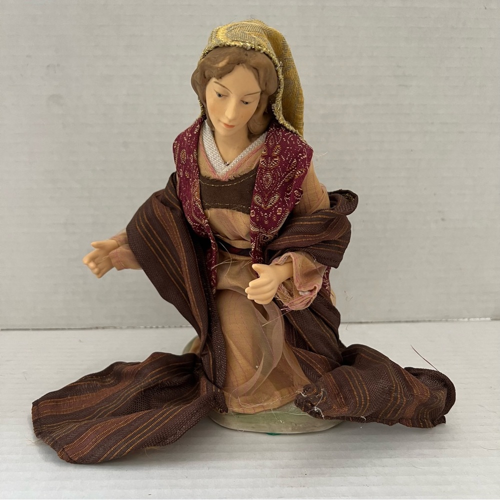 Members Mark Nativity Replacement‎ Mary